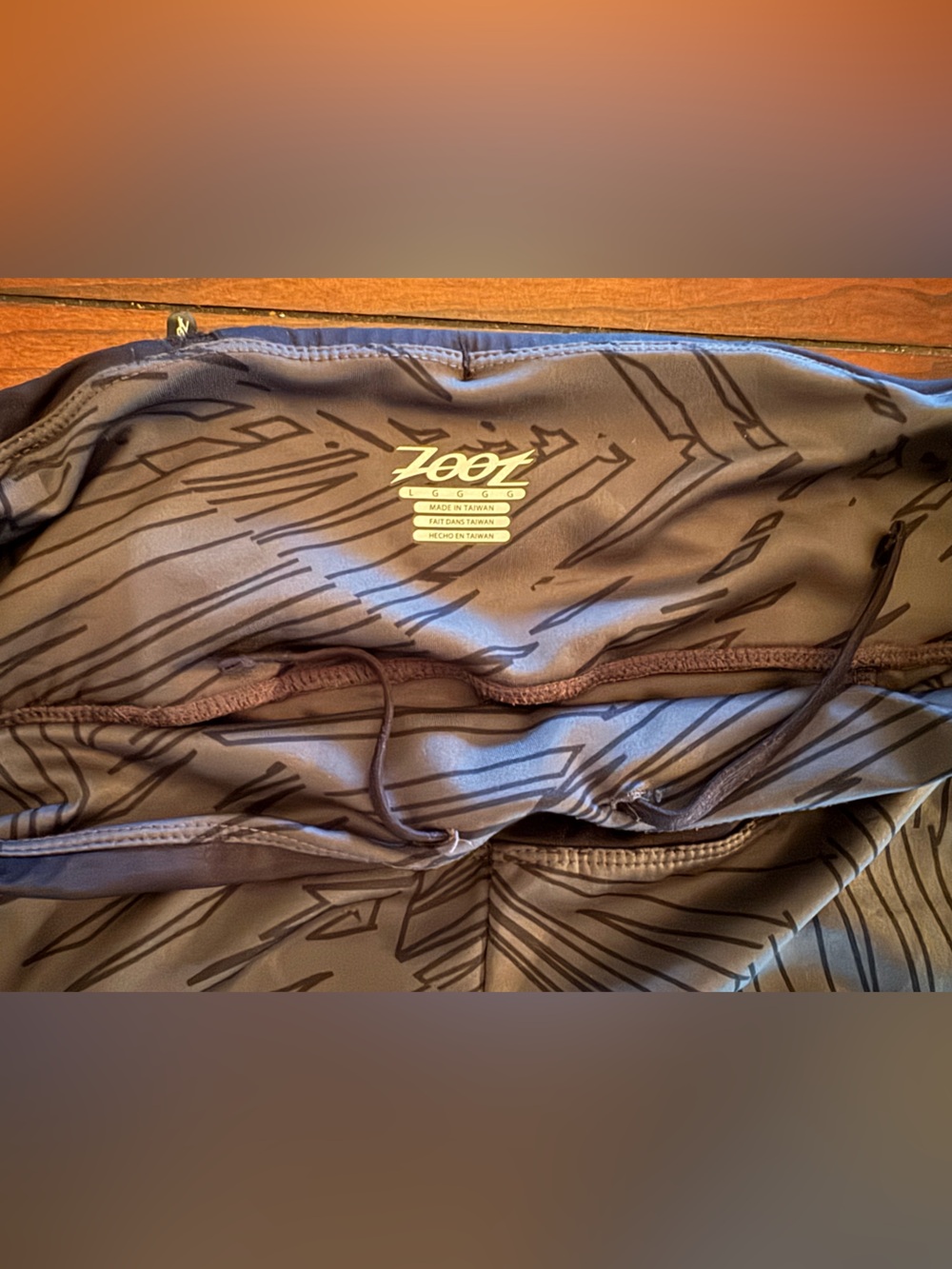 Zoot Black & Gray Performance Running  Shorts - Picture 3 of 3
